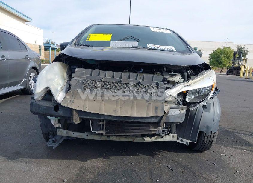 Photo 6 of 2015 Nissan Versa NOTE S (SR)/S PLUS/SL/SR/SV (VIN 3N1CE2CP2FL377592)