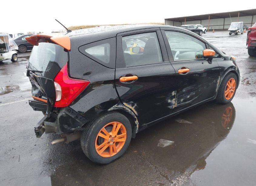 Photo 4 of 2015 Nissan Versa NOTE S PLUS (VIN 3N1CE2CP2FL393727)