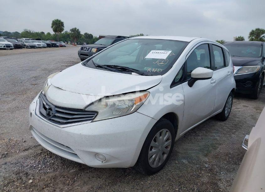 Photo 2 of 2015 Nissan Versa NOTE S PLUS (VIN 3N1CE2CP2FL397342)