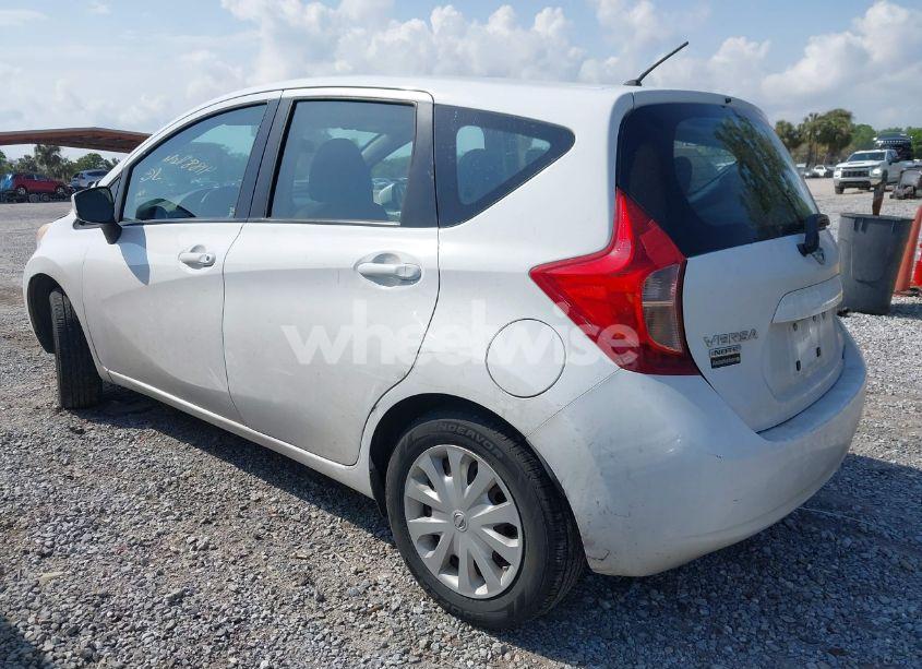 Photo 3 of 2015 Nissan Versa NOTE S PLUS (VIN 3N1CE2CP2FL397342)