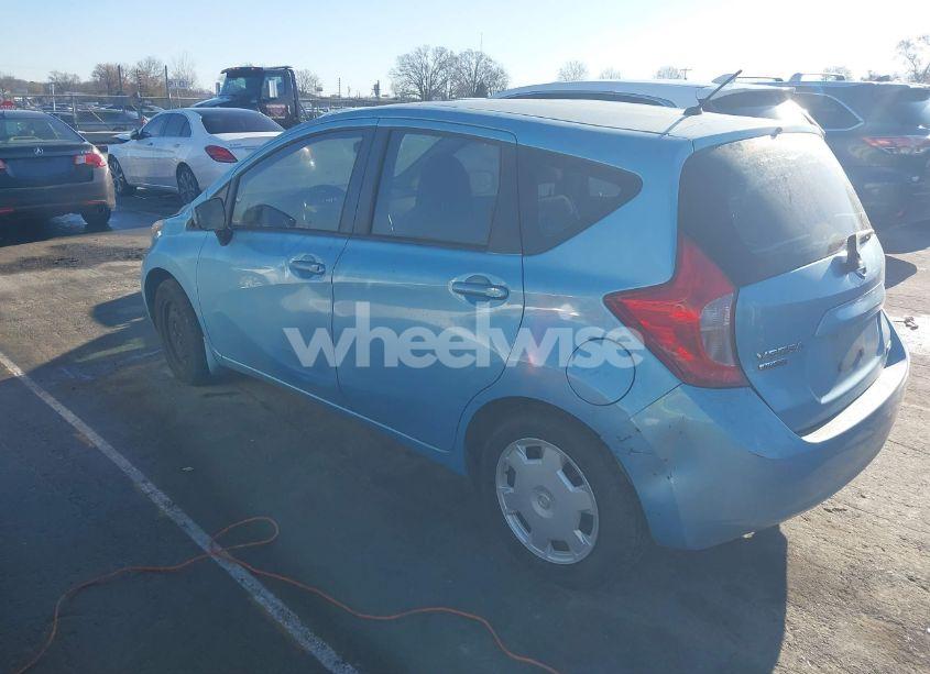 Photo 3 of 2015 Nissan Versa NOTE SV (VIN 3N1CE2CP2FL411658)