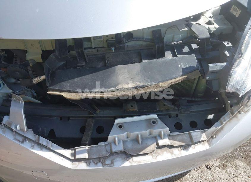 Photo 14 of 2015 Nissan Versa NOTE S (SR)/S PLUS/SL/SR/SV (VIN 3N1CE2CP2FL412275)