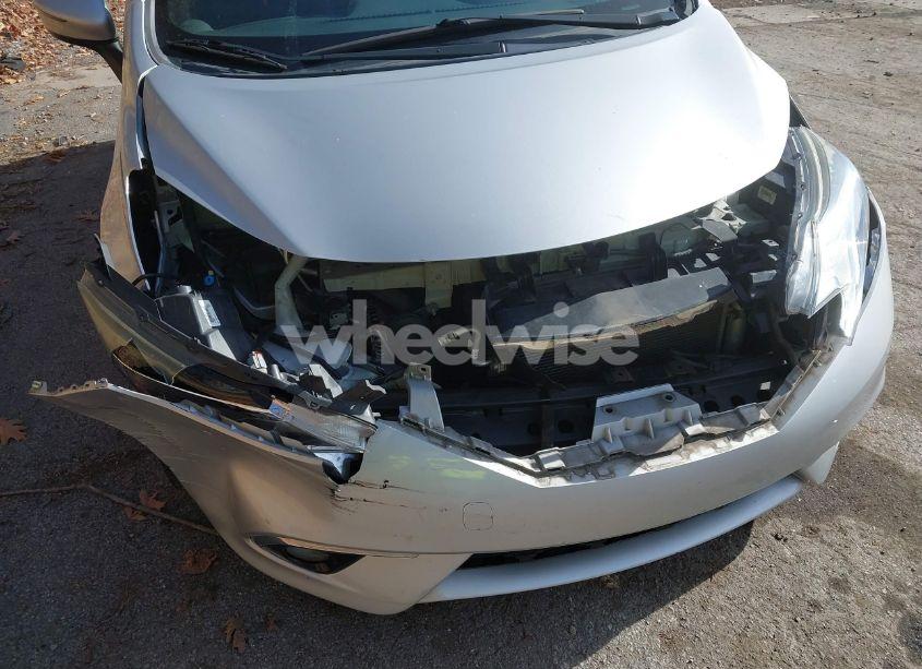 Photo 6 of 2015 Nissan Versa NOTE S (SR)/S PLUS/SL/SR/SV (VIN 3N1CE2CP2FL412275)