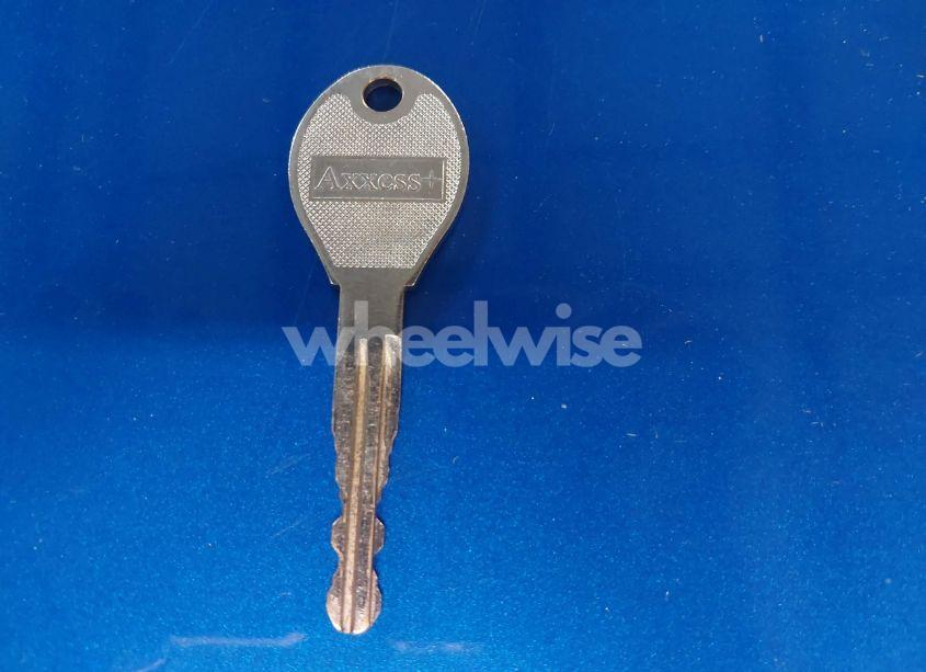 Photo 11 of 2015 Nissan Versa NOTE S (SR)/S PLUS/SL/SR/SV (VIN 3N1CE2CP2FL418366)