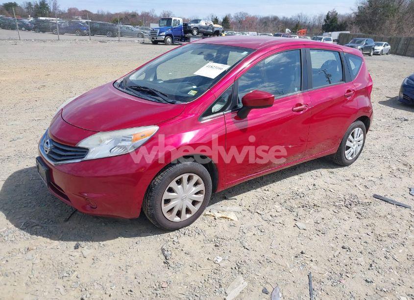 Photo 2 of 2015 Nissan Versa NOTE S (SR)/S PLUS/SL/SR/SV (VIN 3N1CE2CP2FL422580)