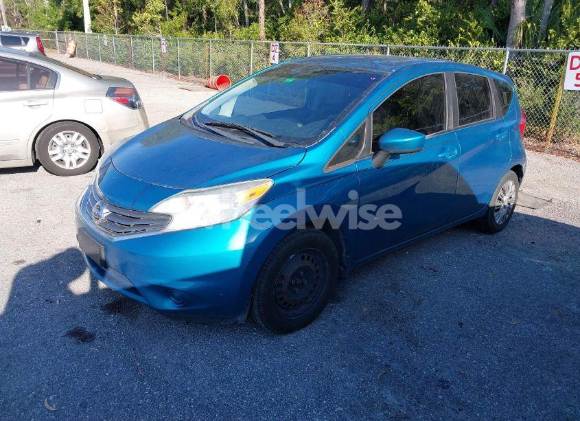 Photo 2 of 2015 Nissan Versa NOTE SV (VIN 3N1CE2CP2FL435801)