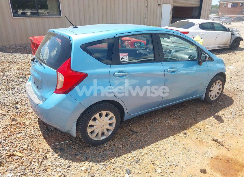 Photo 4 of 2015 Nissan Versa NOTE S PLUS (VIN 3N1CE2CP2FL442487)