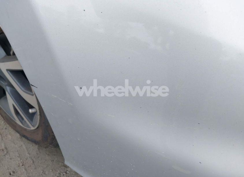 Photo 12 of 2015 Nissan Versa NOTE SR (VIN 3N1CE2CP2FL442991)