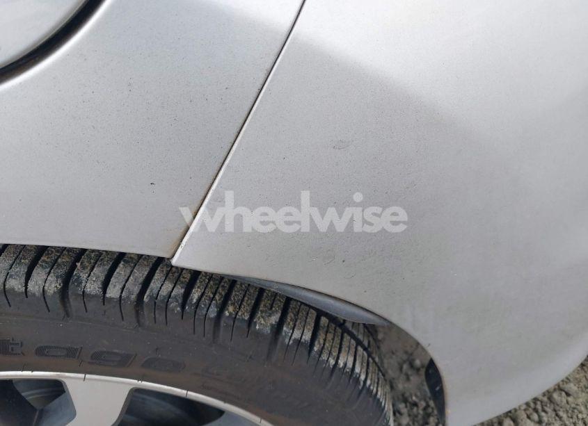 Photo 15 of 2015 Nissan Versa NOTE SR (VIN 3N1CE2CP2FL442991)