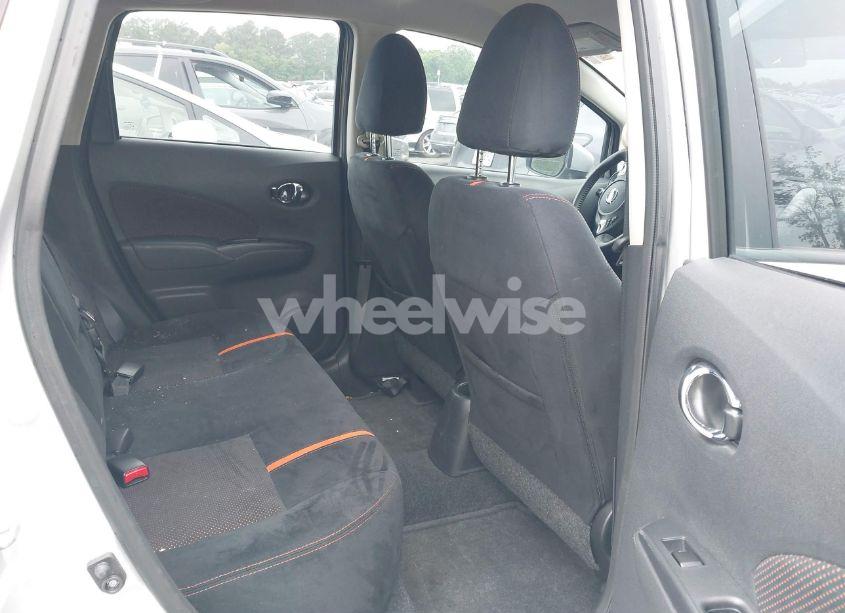 Photo 8 of 2015 Nissan Versa NOTE SR (VIN 3N1CE2CP2FL442991)