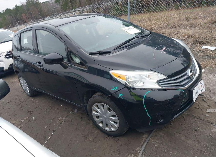 2015 Nissan Versa NOTE S (SR) (VIN 3N1CE2CP2FL446278) main photo