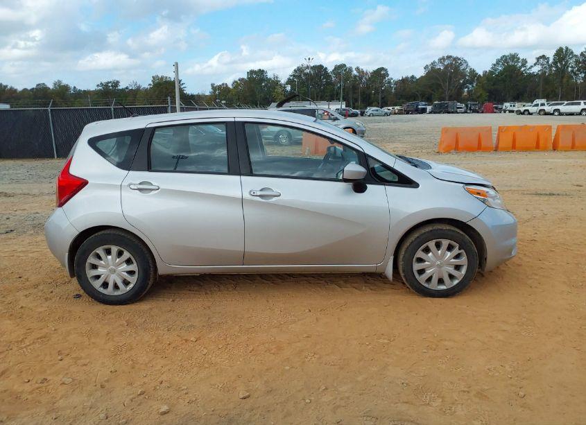 Photo 14 of 2015 Nissan Versa NOTE S PLUS (VIN 3N1CE2CP2FL446944)