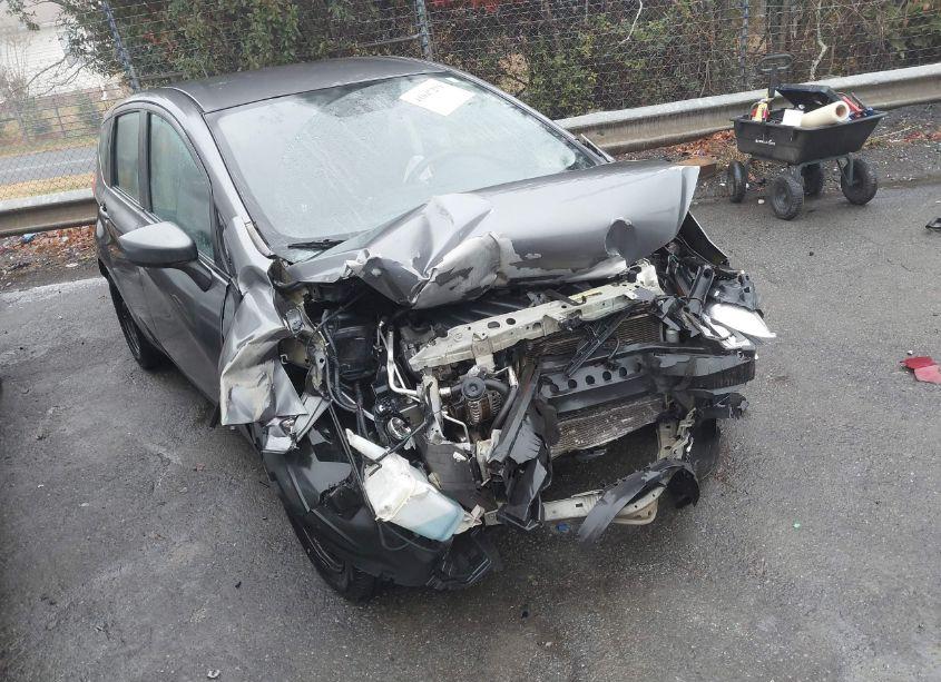 2016 Nissan Versa NOTE S (SR)/S PLUS/SL/SR/SV (VIN 3N1CE2CP2GL358588) main photo