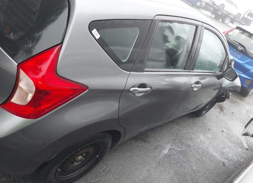 Photo 13 of 2016 Nissan Versa NOTE S (SR)/S PLUS/SL/SR/SV (VIN 3N1CE2CP2GL358588)