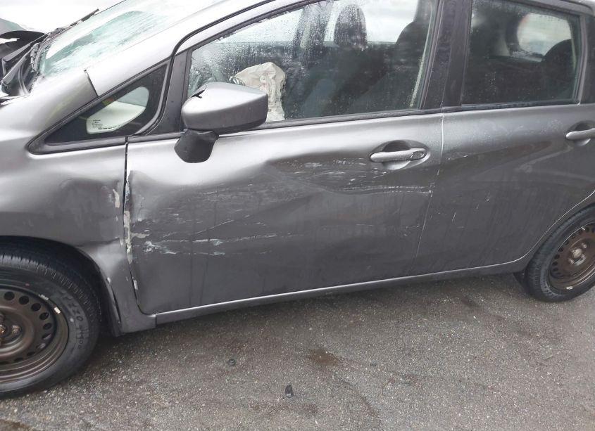 Photo 17 of 2016 Nissan Versa NOTE S (SR)/S PLUS/SL/SR/SV (VIN 3N1CE2CP2GL358588)