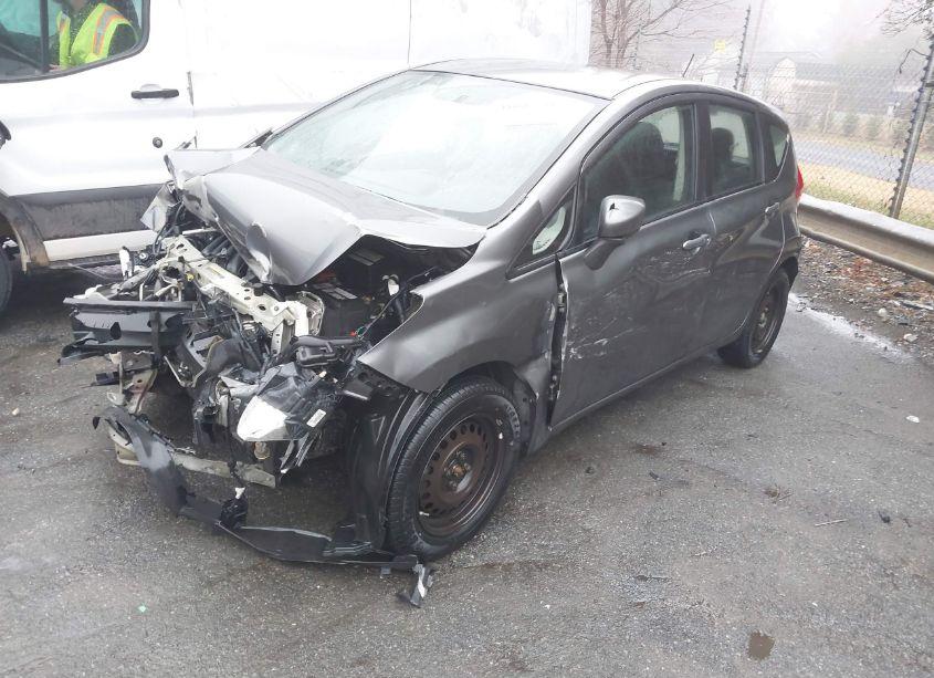 Photo 2 of 2016 Nissan Versa NOTE S (SR)/S PLUS/SL/SR/SV (VIN 3N1CE2CP2GL358588)