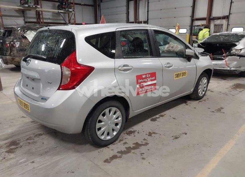 Photo 4 of 2016 Nissan Versa NOTE S (SR)/S PLUS/SL/SR/SV (VIN 3N1CE2CP2GL361023)