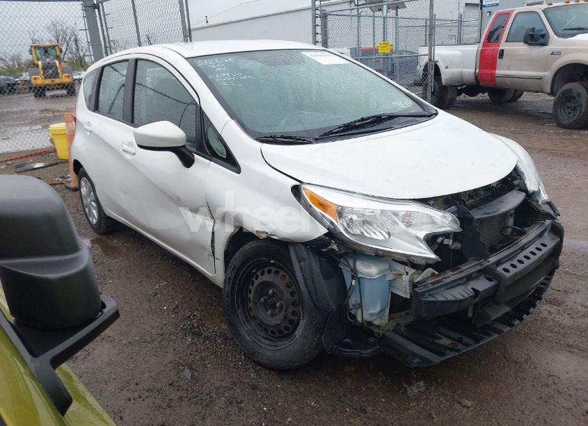 2016 Nissan Versa NOTE S (SR)/S PLUS/SL/SR/SV (VIN 3N1CE2CP2GL380753) main photo