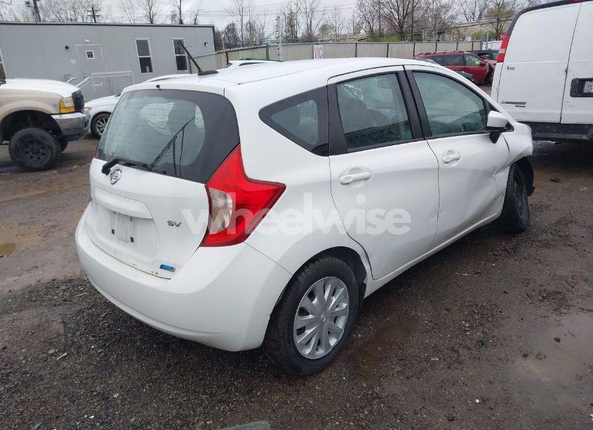 Photo 4 of 2016 Nissan Versa NOTE S (SR)/S PLUS/SL/SR/SV (VIN 3N1CE2CP2GL380753)