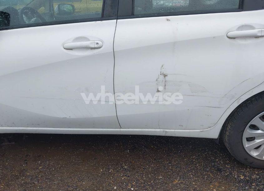 Photo 6 of 2016 Nissan Versa NOTE S (SR)/S PLUS/SL/SR/SV (VIN 3N1CE2CP2GL380753)