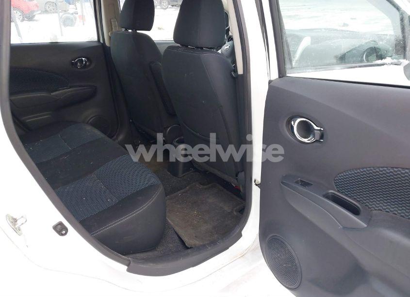 Photo 8 of 2016 Nissan Versa NOTE SV (VIN 3N1CE2CP2GL388089)