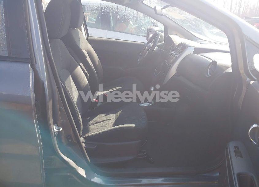 Photo 5 of 2016 Nissan Versa NOTE S (SR)/S PLUS/SL/SR/SV (VIN 3N1CE2CP2GL402119)