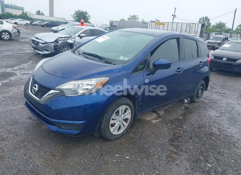 Photo 2 of 2019 Nissan Versa NOTE SV (VIN 3N1CE2CP2KL362956)