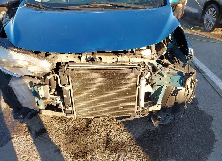 Photo 18 of 2014 Nissan Versa NOTE SV (VIN 3N1CE2CP3EL374196)