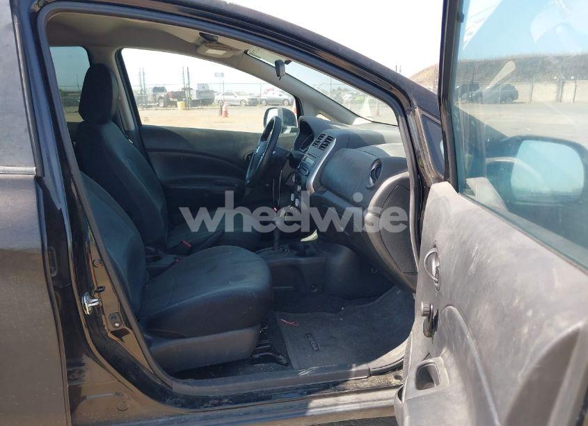 Photo 5 of 2014 Nissan Versa NOTE S PLUS (VIN 3N1CE2CP3EL384467)