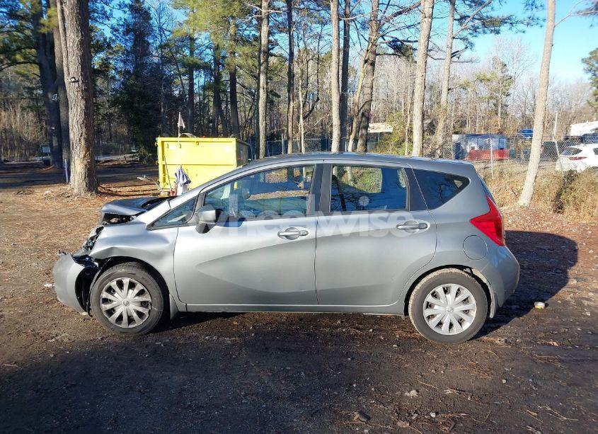 Photo 14 of 2015 Nissan Versa NOTE SV (VIN 3N1CE2CP3FL359666)