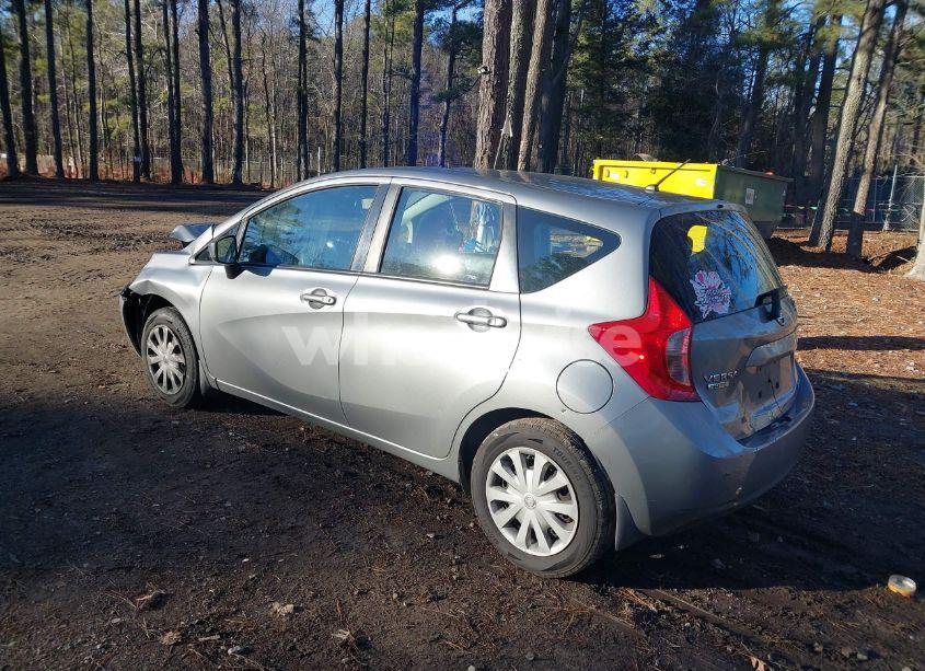 Photo 3 of 2015 Nissan Versa NOTE SV (VIN 3N1CE2CP3FL359666)