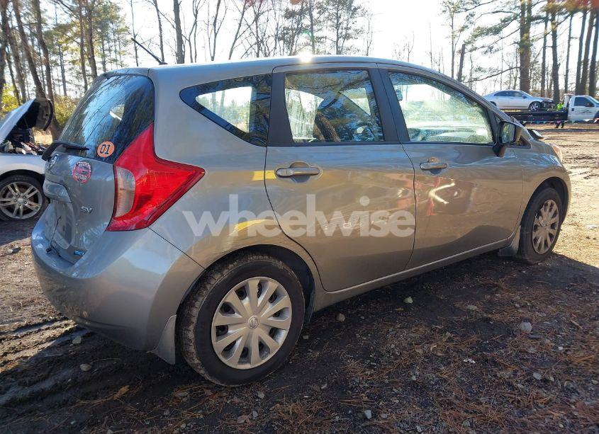 Photo 4 of 2015 Nissan Versa NOTE SV (VIN 3N1CE2CP3FL359666)