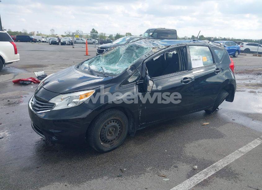 Photo 2 of 2015 Nissan Versa NOTE SV (VIN 3N1CE2CP3FL365113)