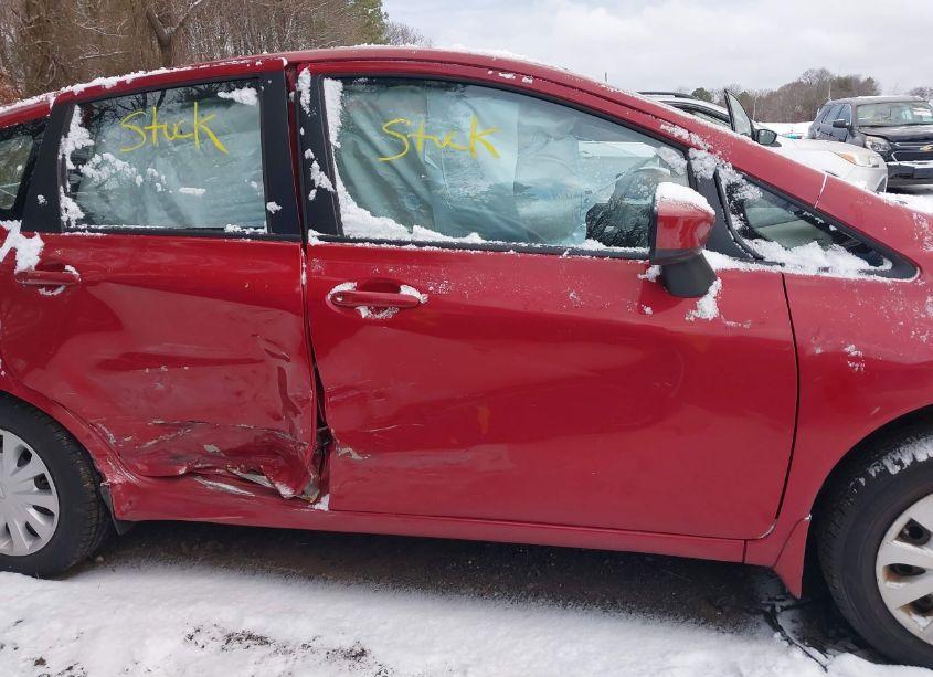 Photo 13 of 2015 Nissan Versa NOTE S (SR) (VIN 3N1CE2CP3FL368562)