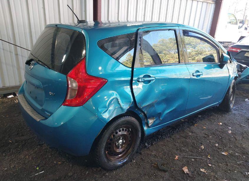 Photo 4 of 2015 Nissan Versa NOTE SV (VIN 3N1CE2CP3FL370912)