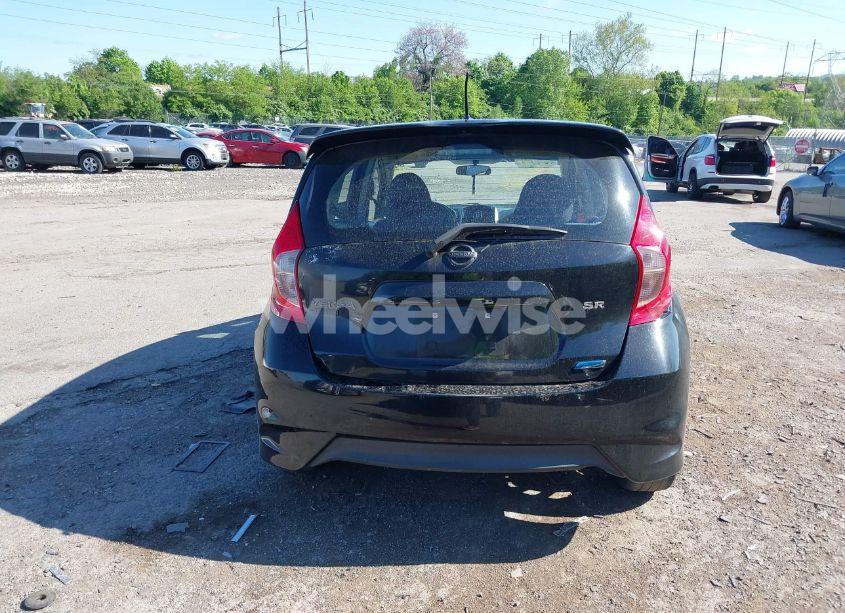 Photo 17 of 2015 Nissan Versa NOTE SR (VIN 3N1CE2CP3FL386530)