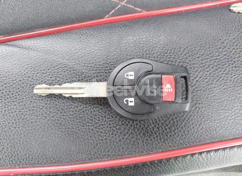 Photo 11 of 2015 Nissan Versa NOTE SR (VIN 3N1CE2CP3FL412298)