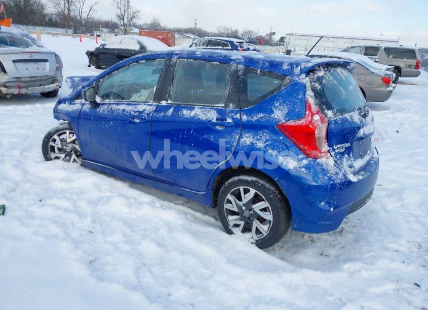 Photo 3 of 2015 Nissan Versa NOTE SR (VIN 3N1CE2CP3FL412298)