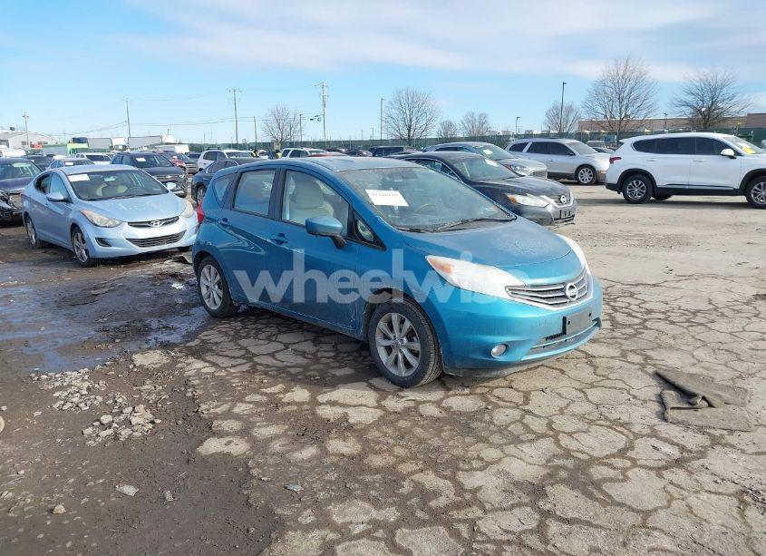 2015 Nissan Versa NOTE SL (VIN 3N1CE2CP3FL419901) main photo