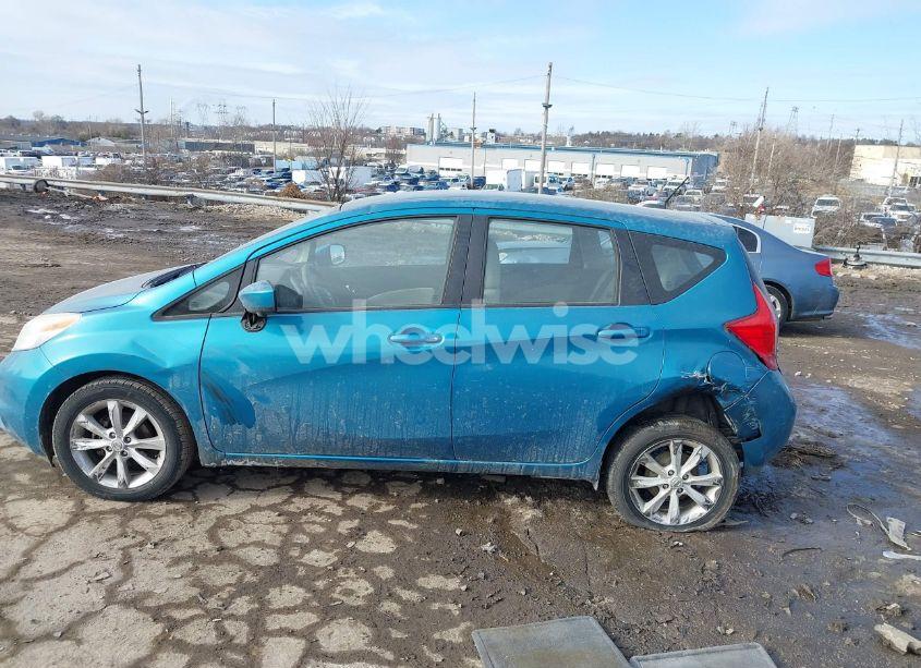 Photo 6 of 2015 Nissan Versa NOTE SL (VIN 3N1CE2CP3FL419901)