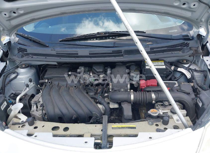 Photo 10 of 2015 Nissan Versa NOTE S (SR)/S PLUS/SL/SR/SV (VIN 3N1CE2CP3FL425195)