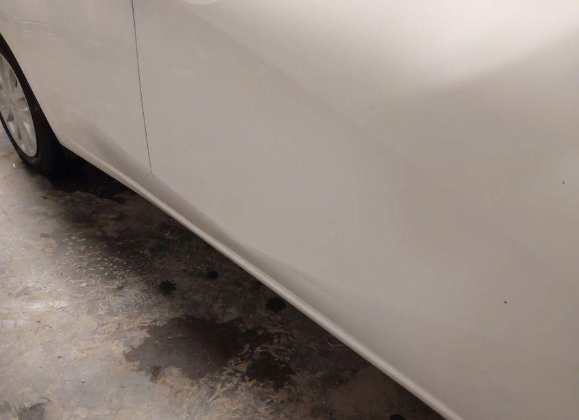 Photo 17 of 2015 Nissan Versa NOTE SV (VIN 3N1CE2CP3FL448279)