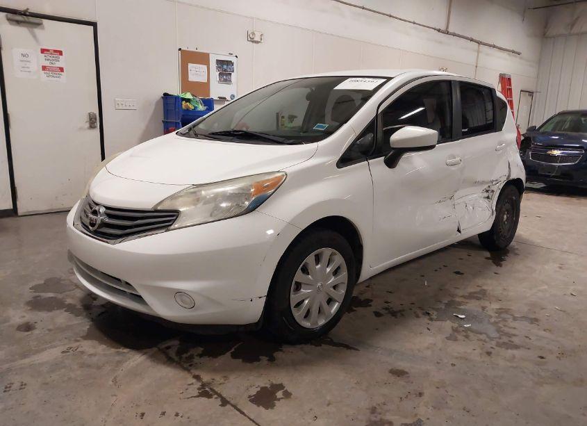 Photo 2 of 2015 Nissan Versa NOTE SV (VIN 3N1CE2CP3FL448279)