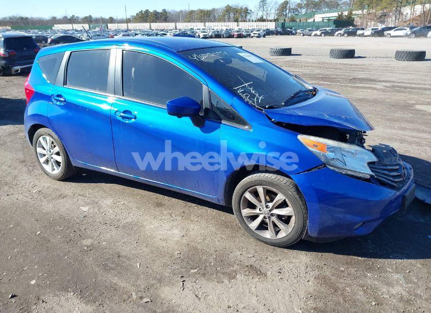 2016 Nissan Versa NOTE (VIN 3N1CE2CP3GL354453) main photo