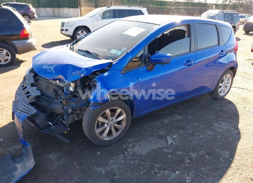 Photo 2 of 2016 Nissan Versa NOTE (VIN 3N1CE2CP3GL354453)