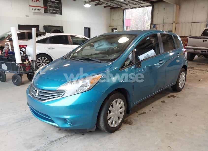 Photo 2 of 2016 Nissan Versa NOTE SV (VIN 3N1CE2CP3GL389638)