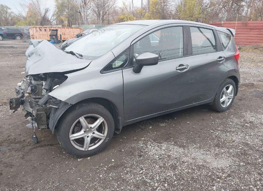 Photo 2 of 2016 Nissan Versa NOTE SV (VIN 3N1CE2CP3GL389770)