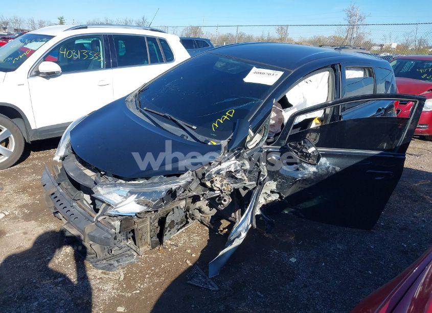 Photo 2 of 2016 Nissan Versa NOTE SV (VIN 3N1CE2CP3GL398873)