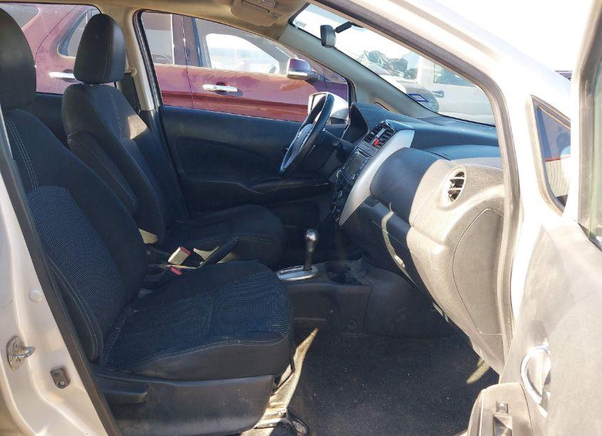 Photo 5 of 2016 Nissan Versa NOTE S (SR)/S PLUS/SL/SR/SV (VIN 3N1CE2CP3GL403778)
