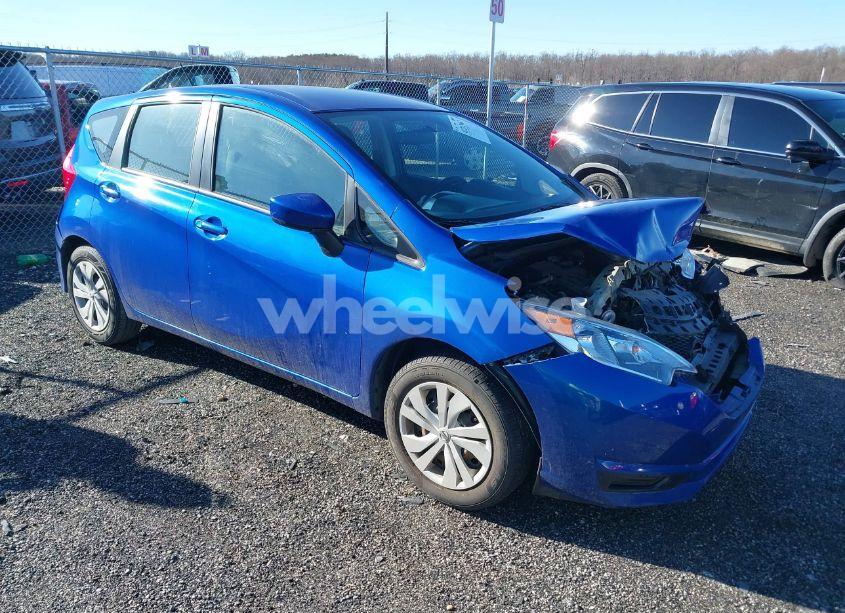 2017 Nissan Versa NOTE SV (VIN 3N1CE2CP3HL363848) main photo